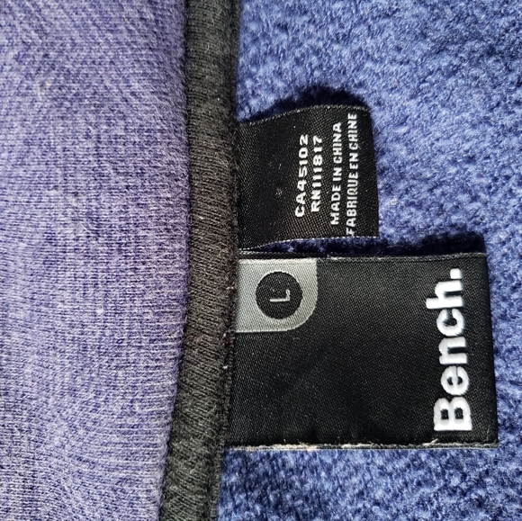 Bench zip sweater. Women's Large Lg Blue - Picture 5 of 7